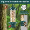 Robuster hängender Vogelfutterspender mit eichhörnchensicherem Design